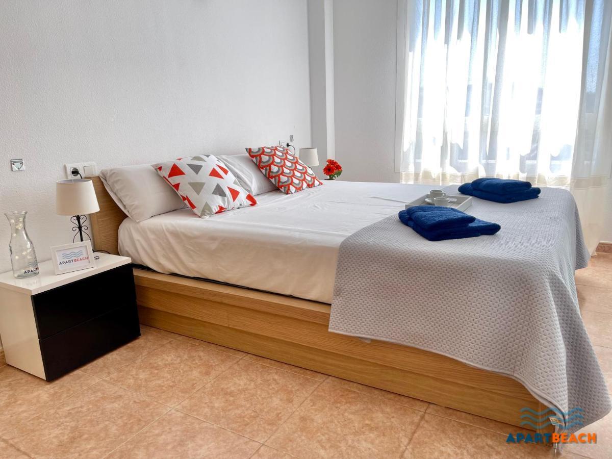 Apartbeach Los Juncos Residencial Piscinas Y Petanca La Pineda Zewnętrze zdjęcie