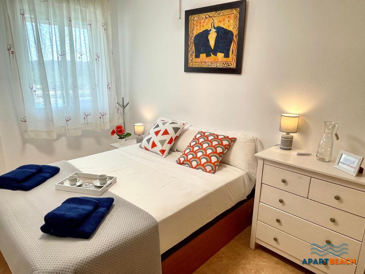Apartbeach Los Juncos Residencial Piscinas Y Petanca La Pineda Zewnętrze zdjęcie