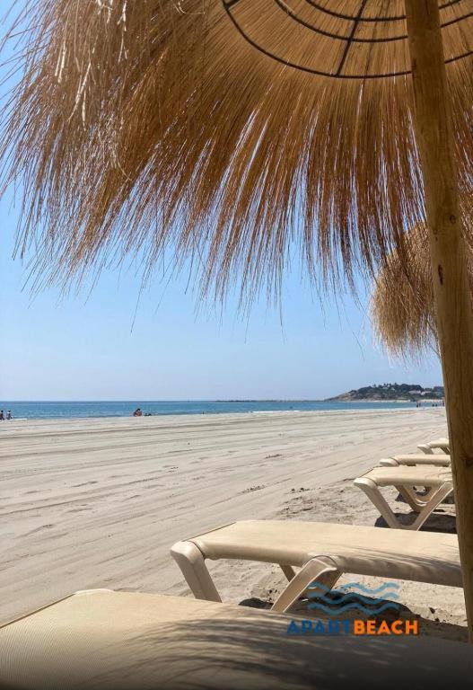 Apartbeach Los Juncos Residencial Piscinas Y Petanca La Pineda Zewnętrze zdjęcie